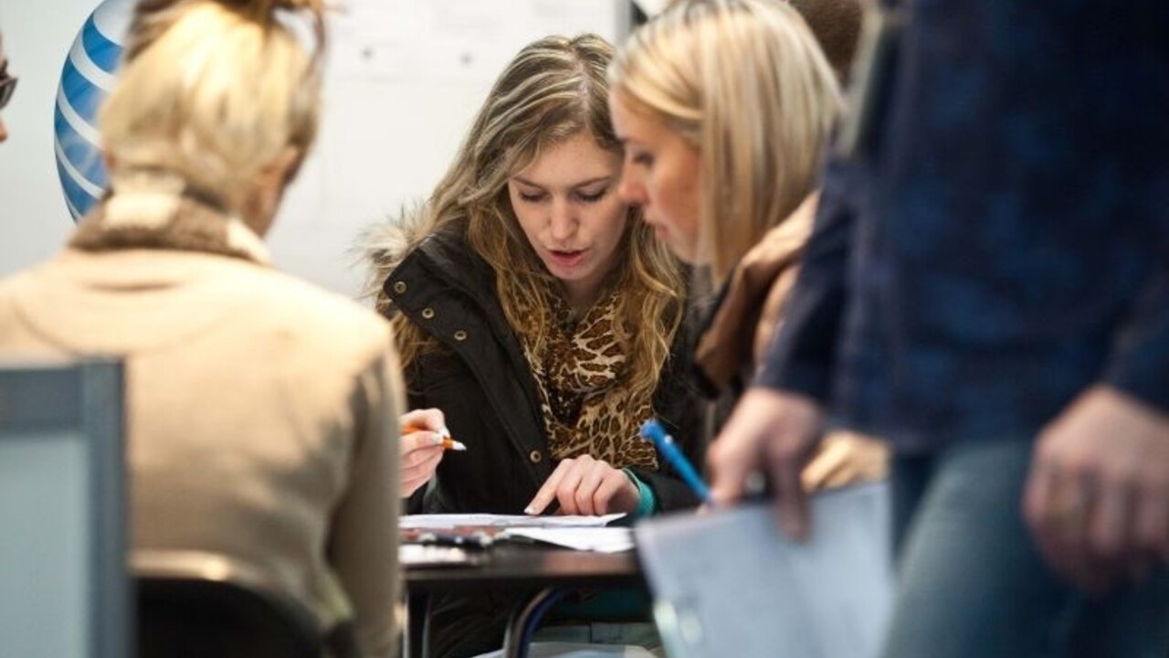 študenti práca zahraničie (sita)